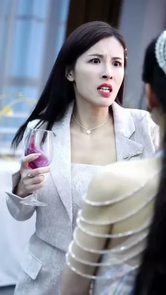 สามีสายฟ้าแลบ รักนี้ไม่เคยรู้จักกัน