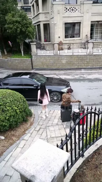 สามีสายฟ้าแลบ รักนี้ไม่เคยรู้จักกัน