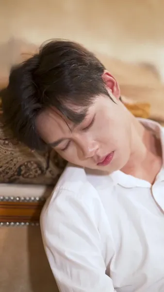 สามีโง่ ๆ เป็นมหาเศรษฐีพันล้าน