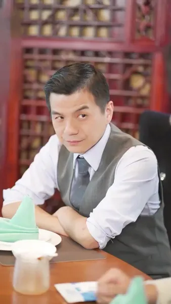 สามีโง่ ๆ เป็นมหาเศรษฐีพันล้าน