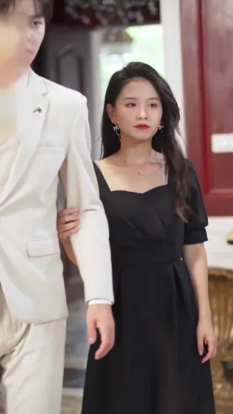 สามีโง่ ๆ เป็นมหาเศรษฐีพันล้าน