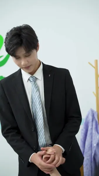 สามีโง่ ๆ เป็นมหาเศรษฐีพันล้าน