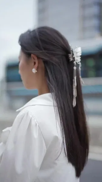 สามีโง่ ๆ เป็นมหาเศรษฐีพันล้าน