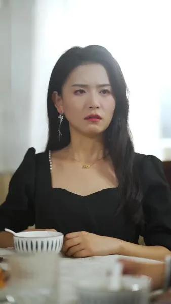 สามีโง่ ๆ เป็นมหาเศรษฐีพันล้าน