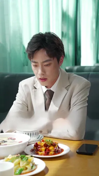 สามีโง่ ๆ เป็นมหาเศรษฐีพันล้าน