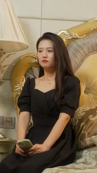 สามีโง่ ๆ เป็นมหาเศรษฐีพันล้าน