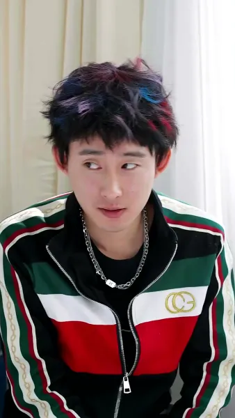 สามีของฉันลึกลับสุด ๆ เลย