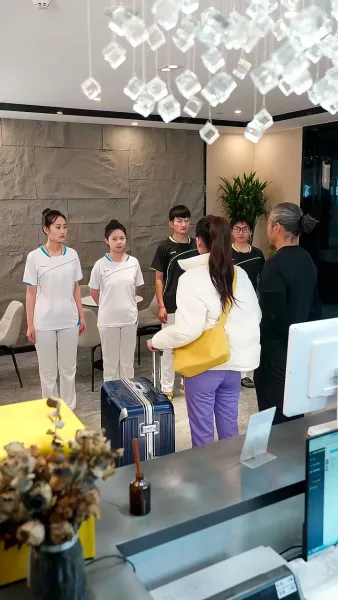 สามีของฉันลึกลับสุด ๆ เลย