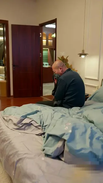 สามีของฉันลึกลับสุด ๆ เลย