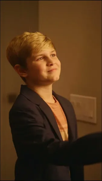 ใต้หน้ากากคือทายาทเศรษฐี