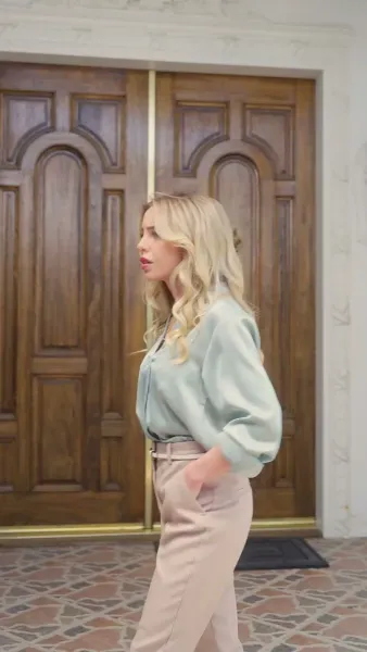 ใต้หน้ากากคือทายาทเศรษฐี