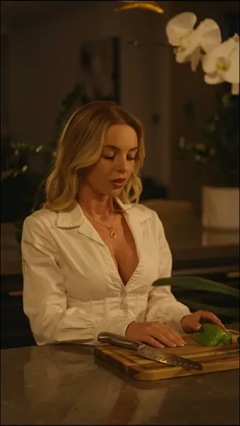 ใต้หน้ากากคือทายาทเศรษฐี