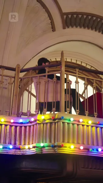 ลมจันทร์ไม่รู้ใจ