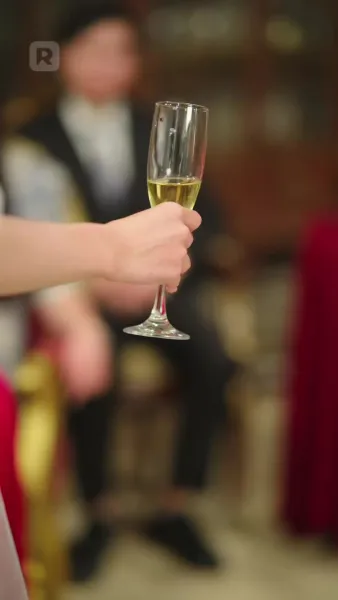 ลมจันทร์ไม่รู้ใจ