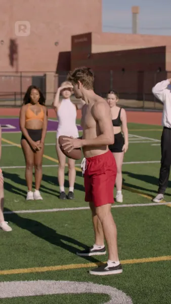 เกิดใหม่จากหลังรักแรกการทรยศ