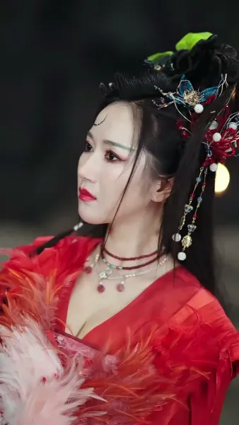 เทพผู้พิทักษ์ : เทพสงครามหวนคืน