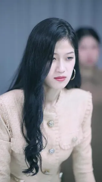 ผู้หญิงใหญ่ของนายพาราโนย่าที่อบอุ่น