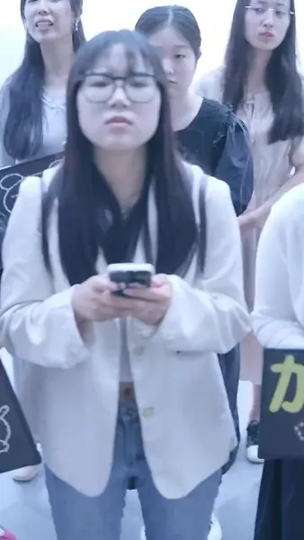 ผู้หญิงใหญ่ของนายพาราโนย่าที่อบอุ่น