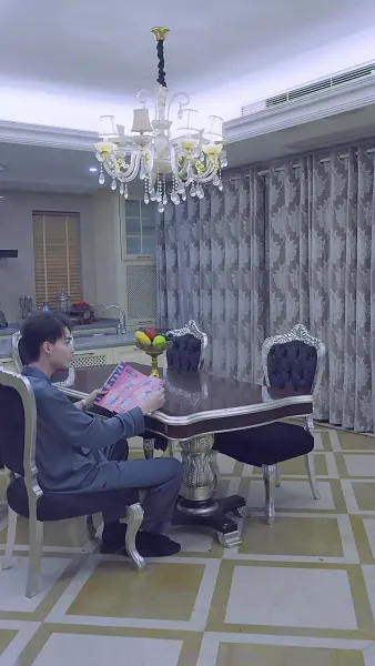 ผู้หญิงใหญ่ของนายพาราโนย่าที่อบอุ่น