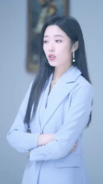 ผู้หญิงใหญ่ของนายพาราโนย่าที่อบอุ่น