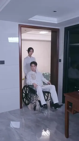 ผู้หญิงใหญ่ของนายพาราโนย่าที่อบอุ่น