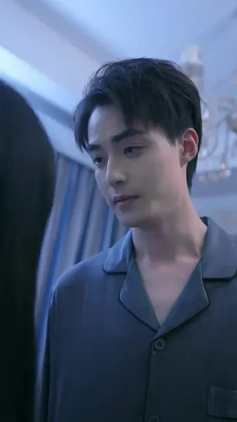 ผู้หญิงใหญ่ของนายพาราโนย่าที่อบอุ่น