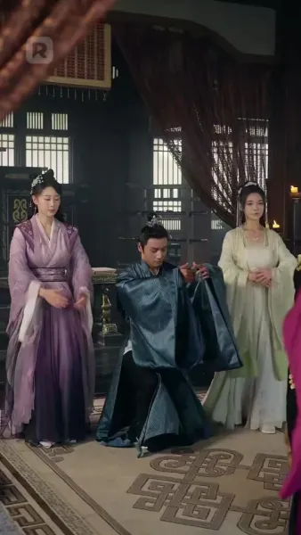 ตอนนี้เธอคือราชินี