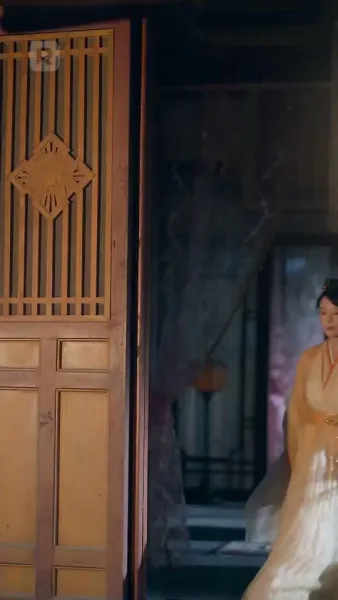 ตอนนี้เธอคือราชินี