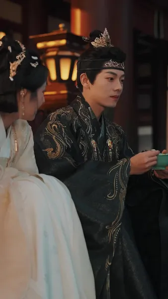 ครึ่งเดือนหนึ่งใจ