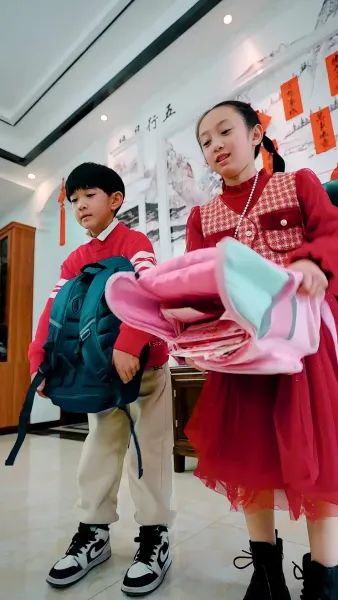 การเปิดตัวของเขยมังกร(พากย์ไทย)