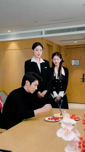 การเปิดตัวของเขยมังกร(พากย์ไทย)