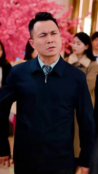 การเปิดตัวของเขยมังกร(พากย์ไทย)