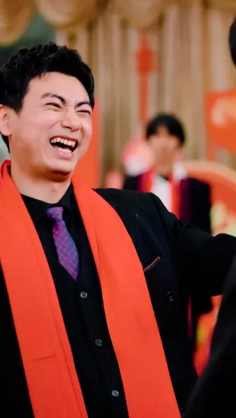 การเปิดตัวของเขยมังกร(พากย์ไทย)