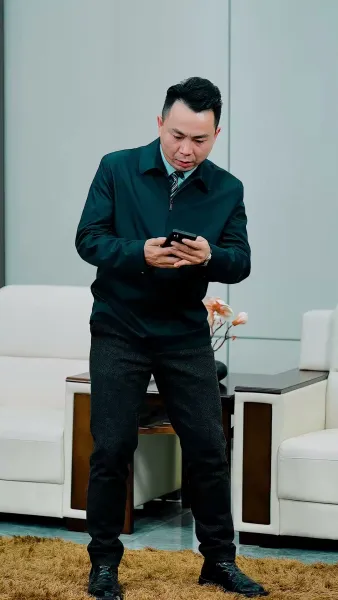 การเปิดตัวของเขยมังกร(พากย์ไทย)