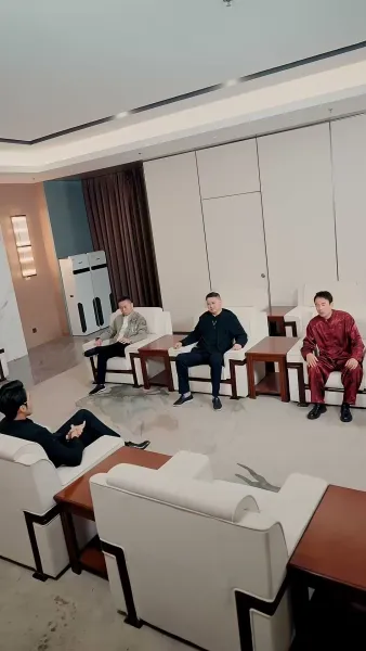 ลูกเขยขอทาน ผู้ยิ่งใหญ่(พากย์เสียง)