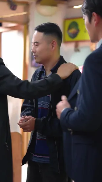 ฉันมีอำนาจล้นฟ้า กลับถูกทัวร์ลง