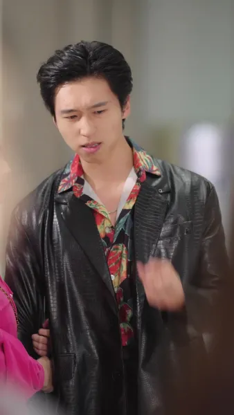 ฉันมีอำนาจล้นฟ้า กลับถูกทัวร์ลง