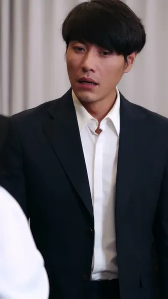 ฉันมีอำนาจล้นฟ้า กลับถูกทัวร์ลง