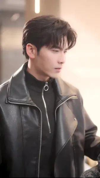 ลับซ่อนรัก