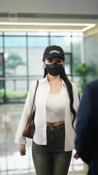 เมียถูกทอดทิ้ง กลับเป็นทายาทที่แท้จริง