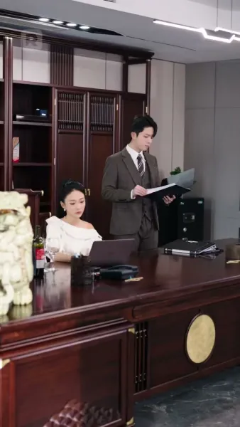 เมียถูกทอดทิ้ง กลับเป็นทายาทที่แท้จริง