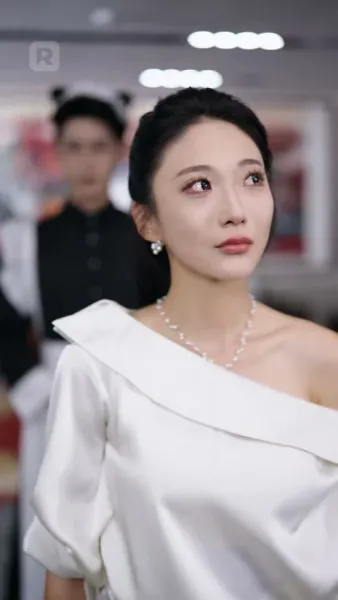 เมียถูกทอดทิ้ง กลับเป็นทายาทที่แท้จริง