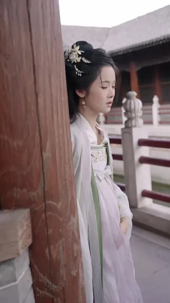 อาวุธรักพิชิตใจอ๋อง