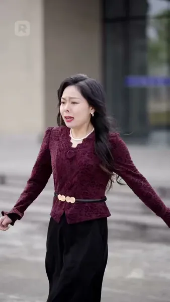 ทิ้งสามีขยะไป เปลี่ยนเป็นราชินีแฟชั่น