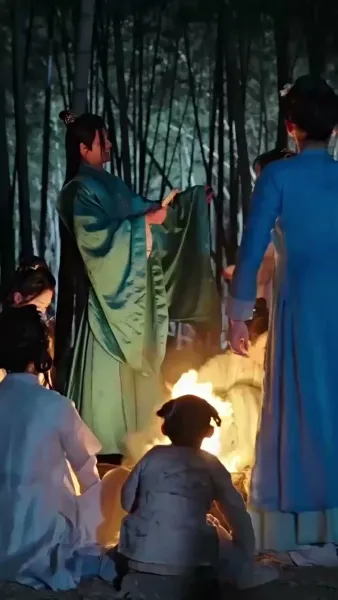 ข้าย้อนเวลามาเป็นหนุ่มเจ้าเสน่ห์