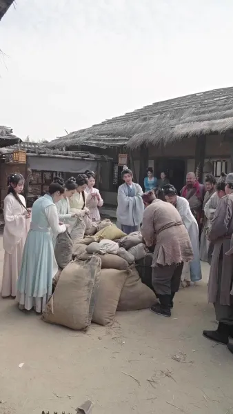 ข้าย้อนเวลามาเป็นหนุ่มเจ้าเสน่ห์