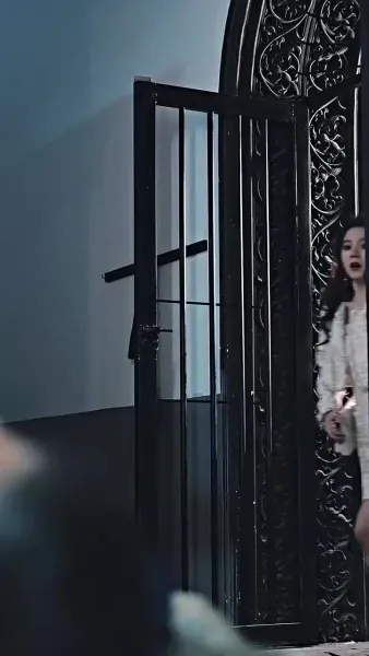 เธอผู้เหนือสิ่งอื่นใด