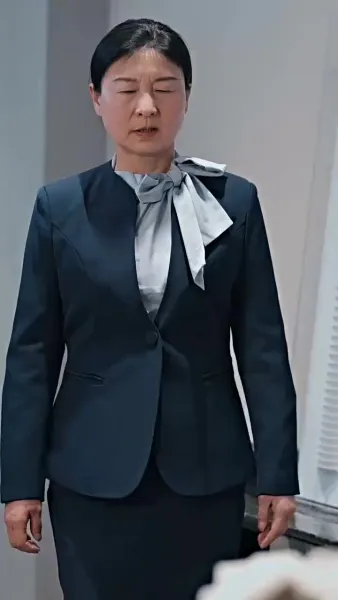 เธอผู้เหนือสิ่งอื่นใด