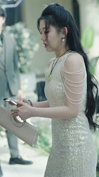 คุณหนูคืนสู่บัลลังก์