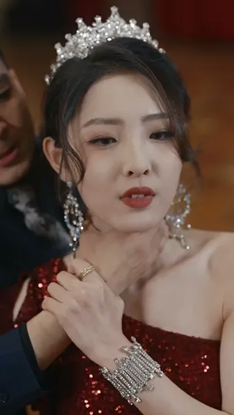 คุณหนูคืนสู่บัลลังก์